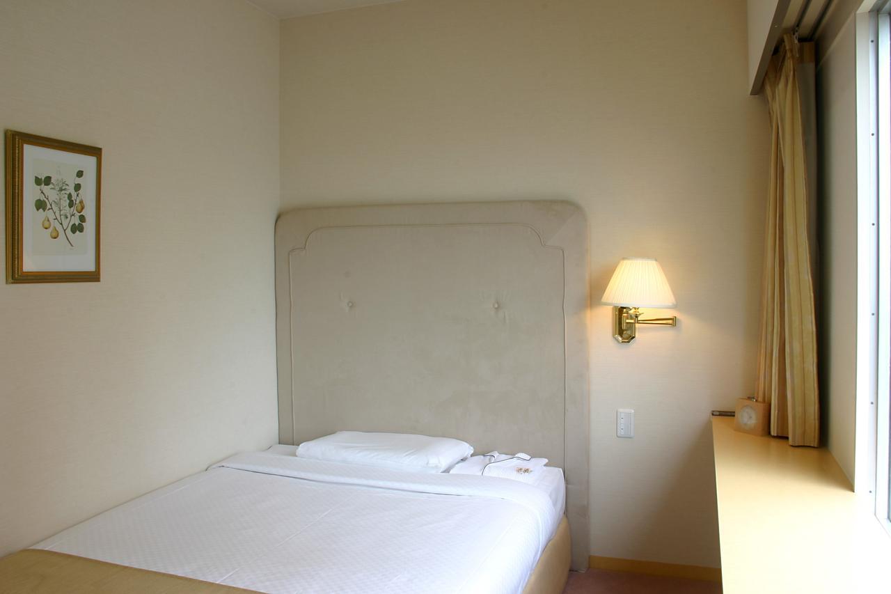 International Hotel Matsuyama Мацуяма Екстериор снимка